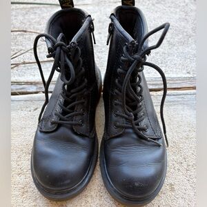 Dr. Martens 1460J Kids Lace-Up Boots with Side Zip in Black Size US 13